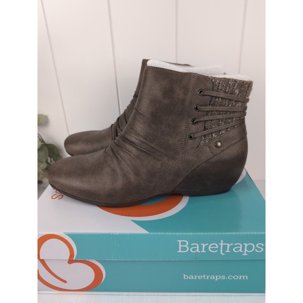 Baretraps Peanuts Women’s Wedge Heel Booties Taupe Brown Women's Size 10 NEW